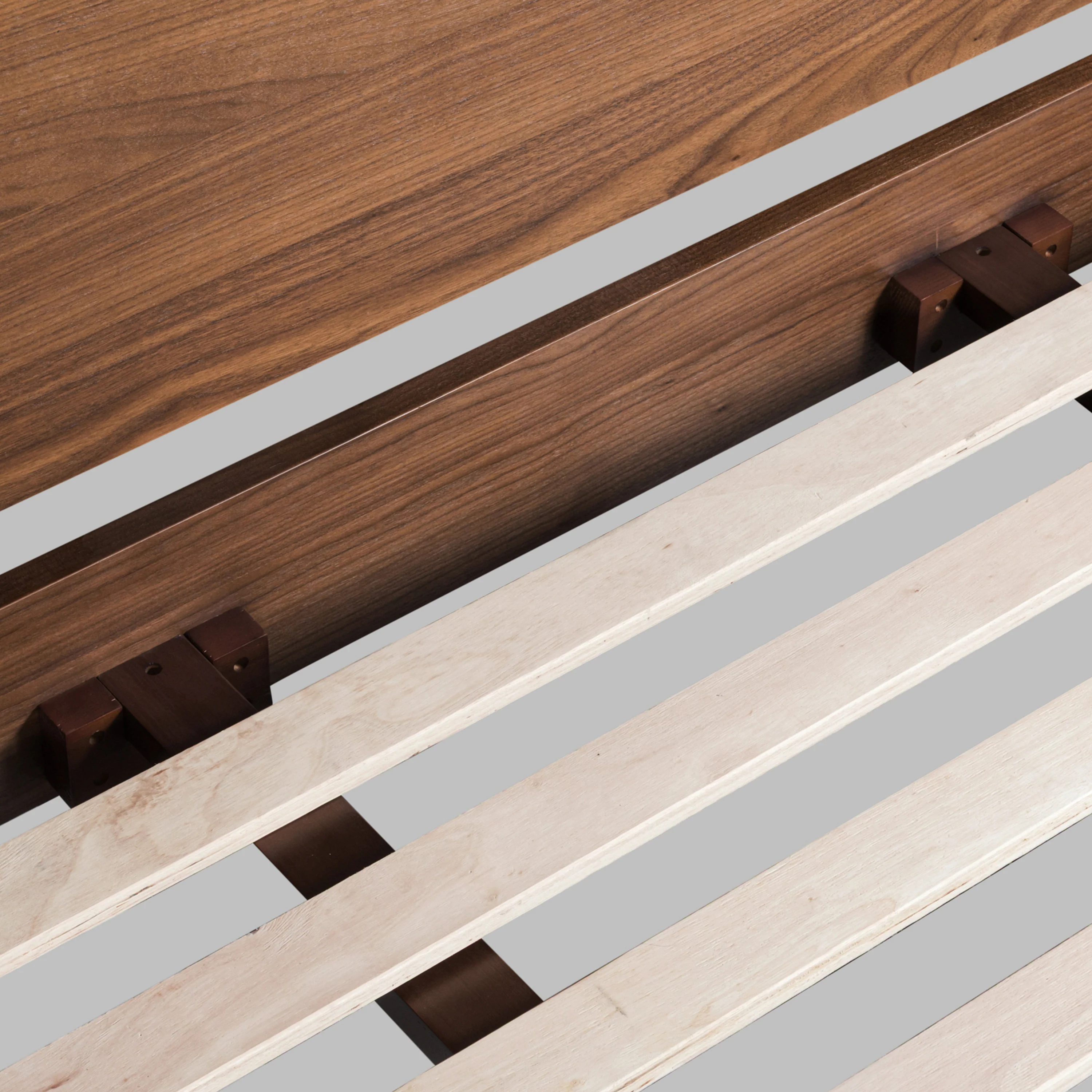 Aberdeen Bed | Walnut | King - Image 12