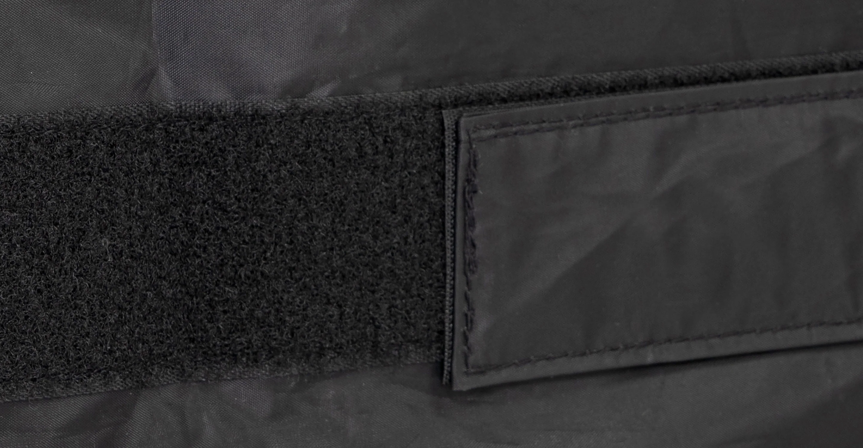 Celenza Corner Set - Protective Cover | Black - Image 4