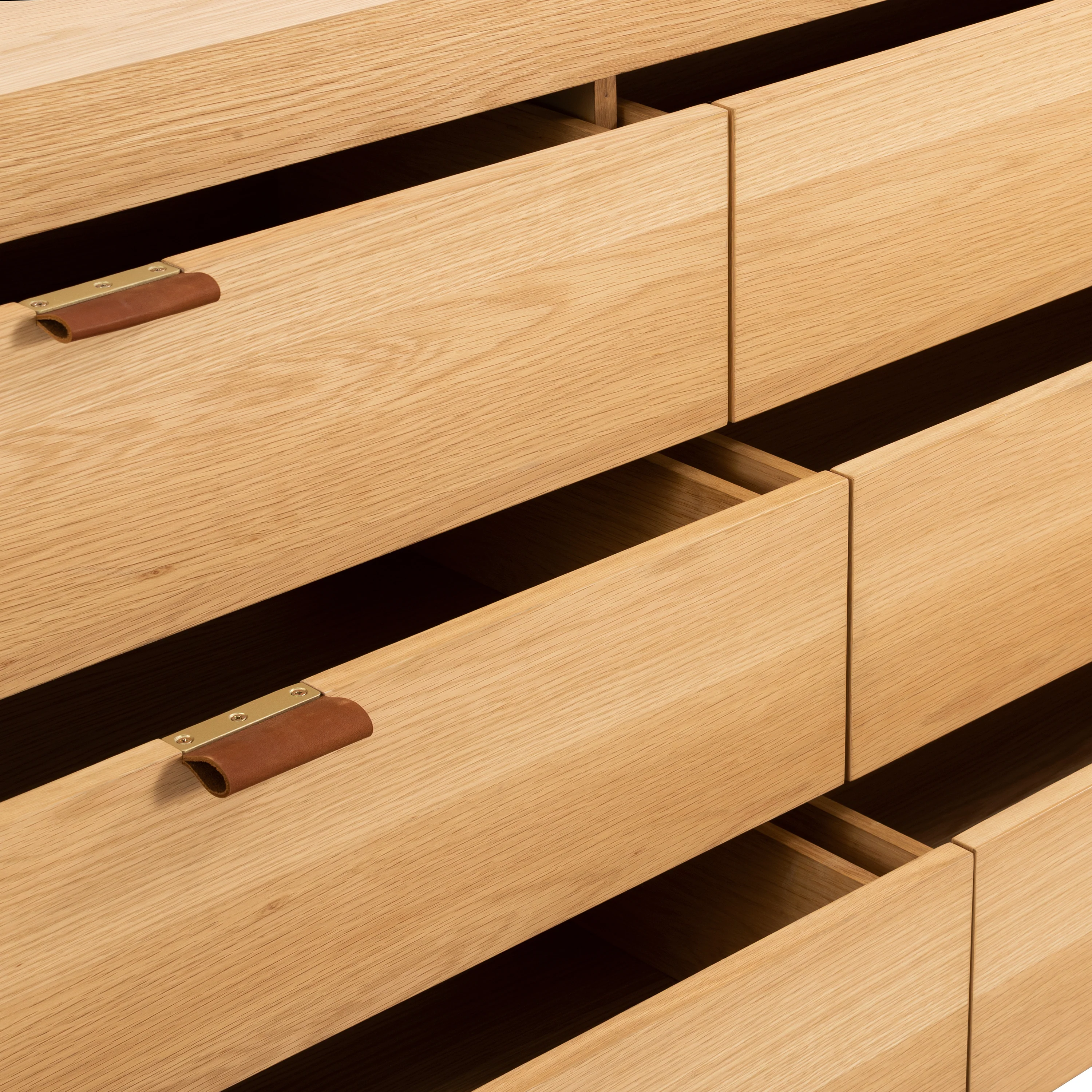 Cirq 6 Drawer Dresser | Oak - Image 11