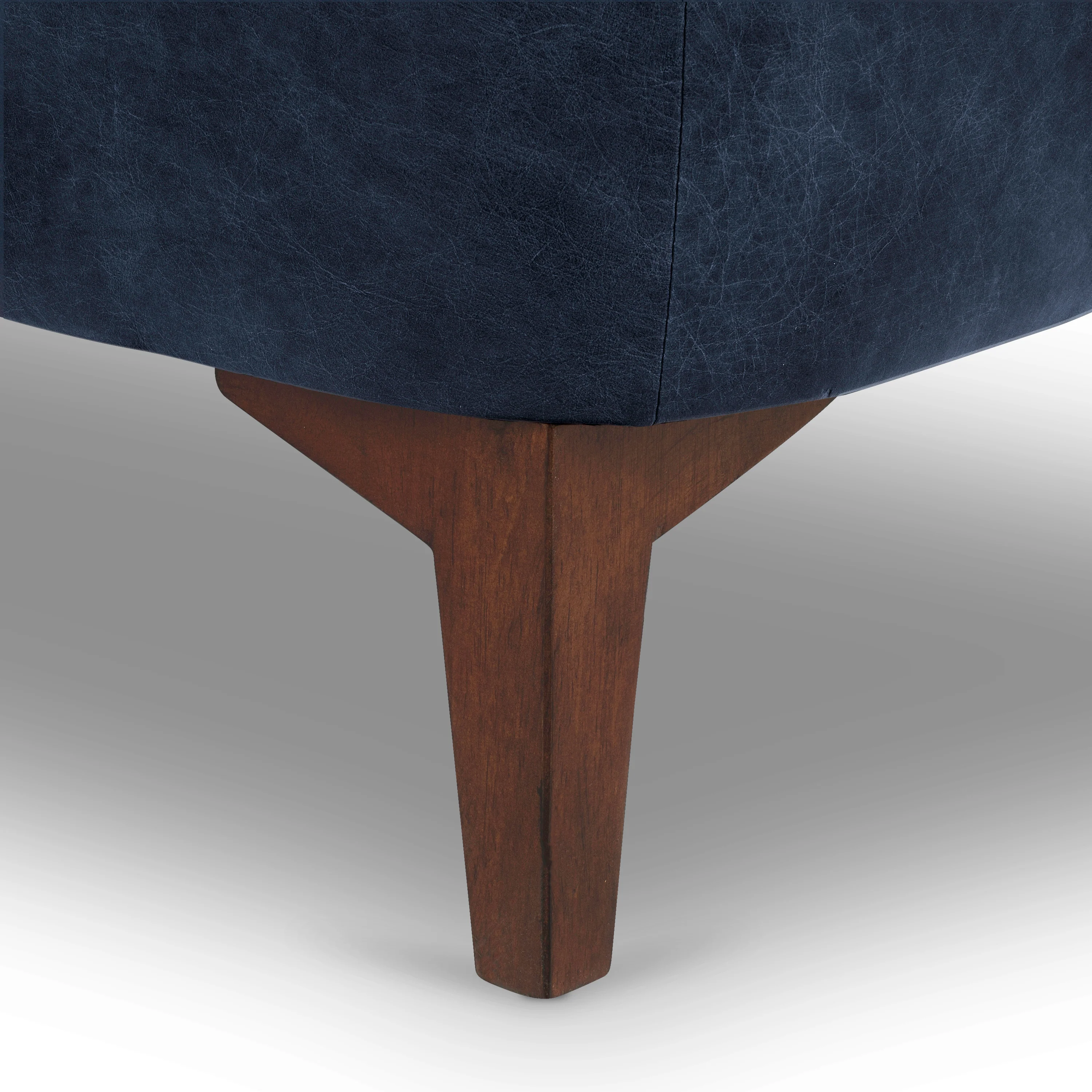 Essex Leather Lounge Chair| Midnight Blue | Single - Image 9