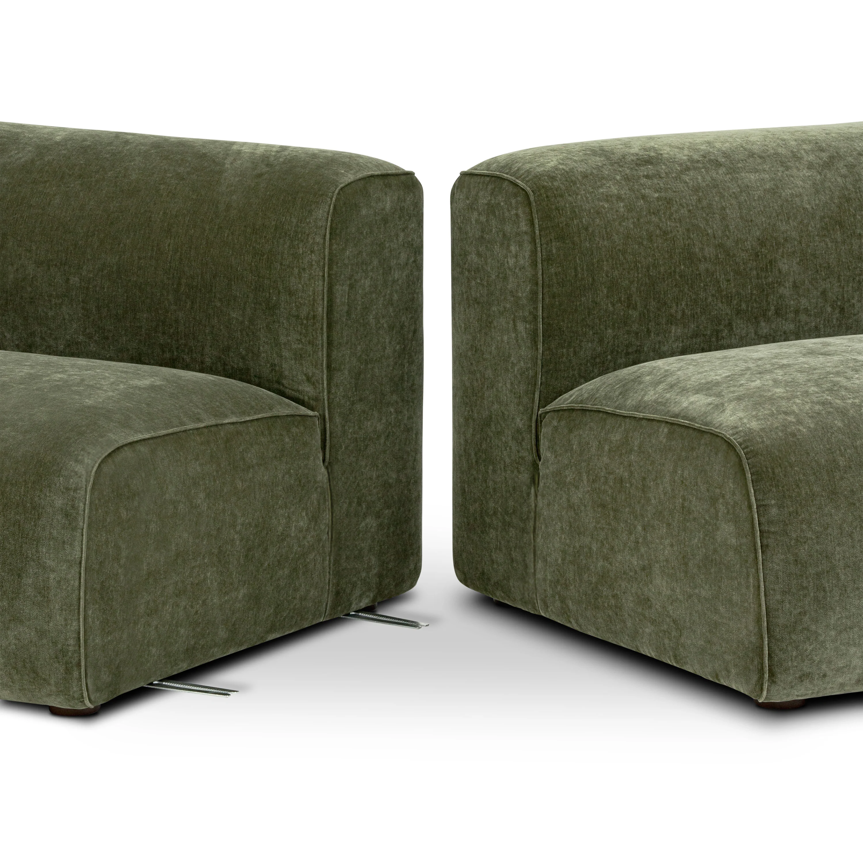 Nardo 107.5" Sofa | Sagano Green - Image 15