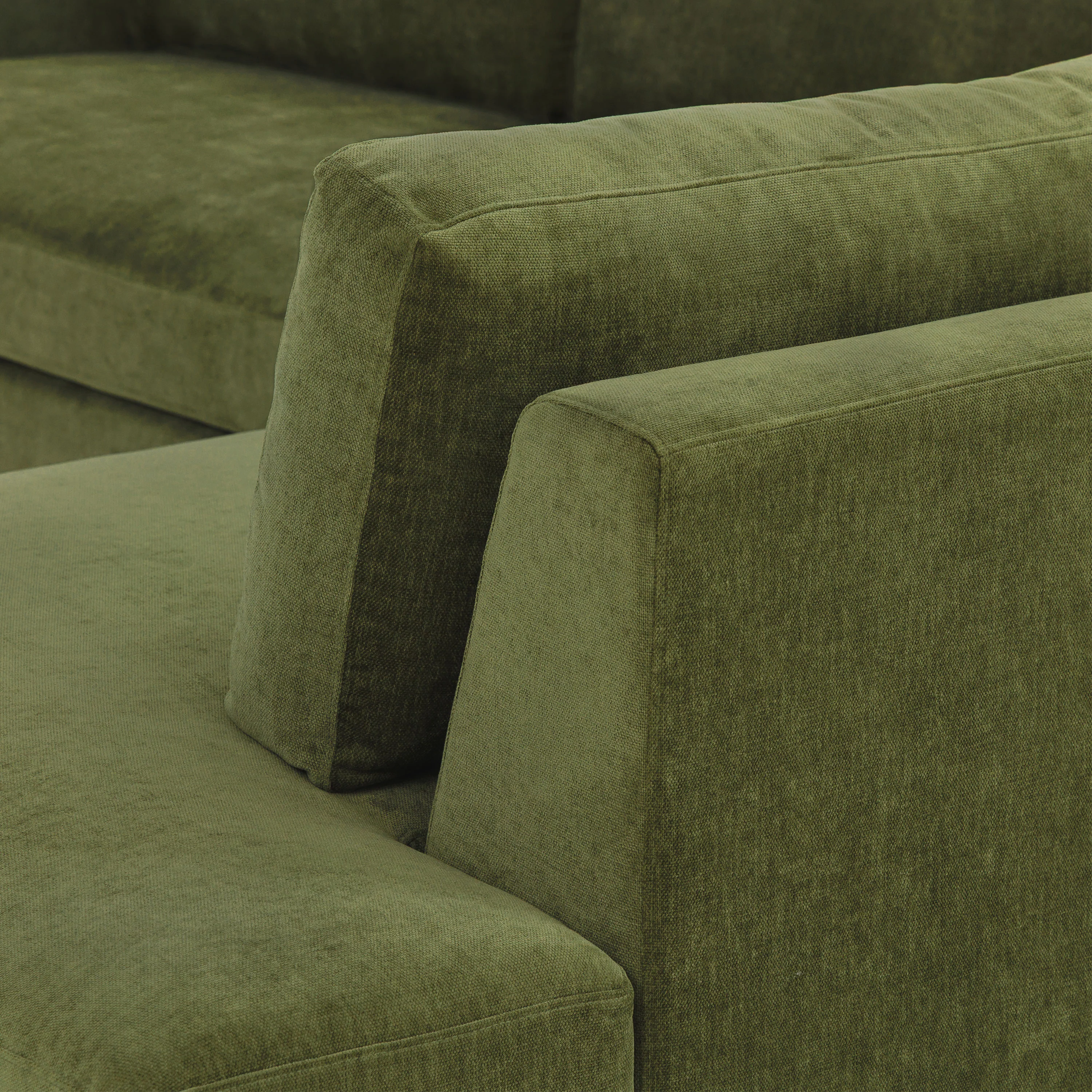 Zyon Right-Facing Bumper Chaise Sectional | Distressed Green Velvet - Image 20